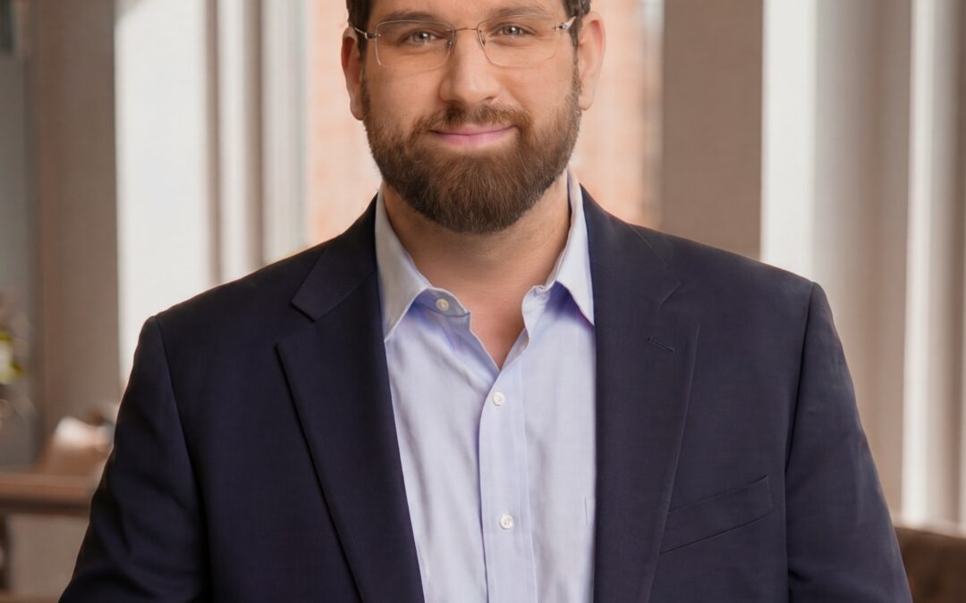 Trust, Not Clicks: Joshua Altman on the Fractional CCO Role